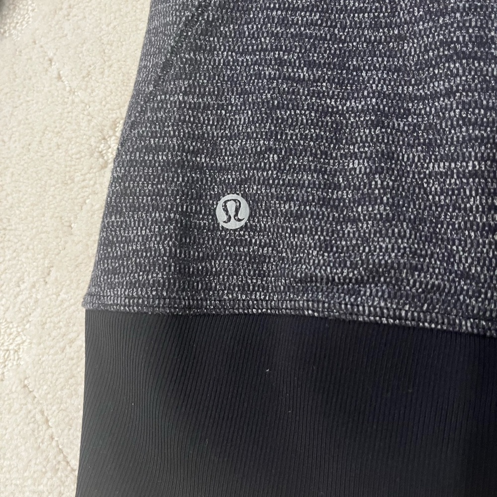 Lululemon Runderful Running Jacket - Picture 5 of 8